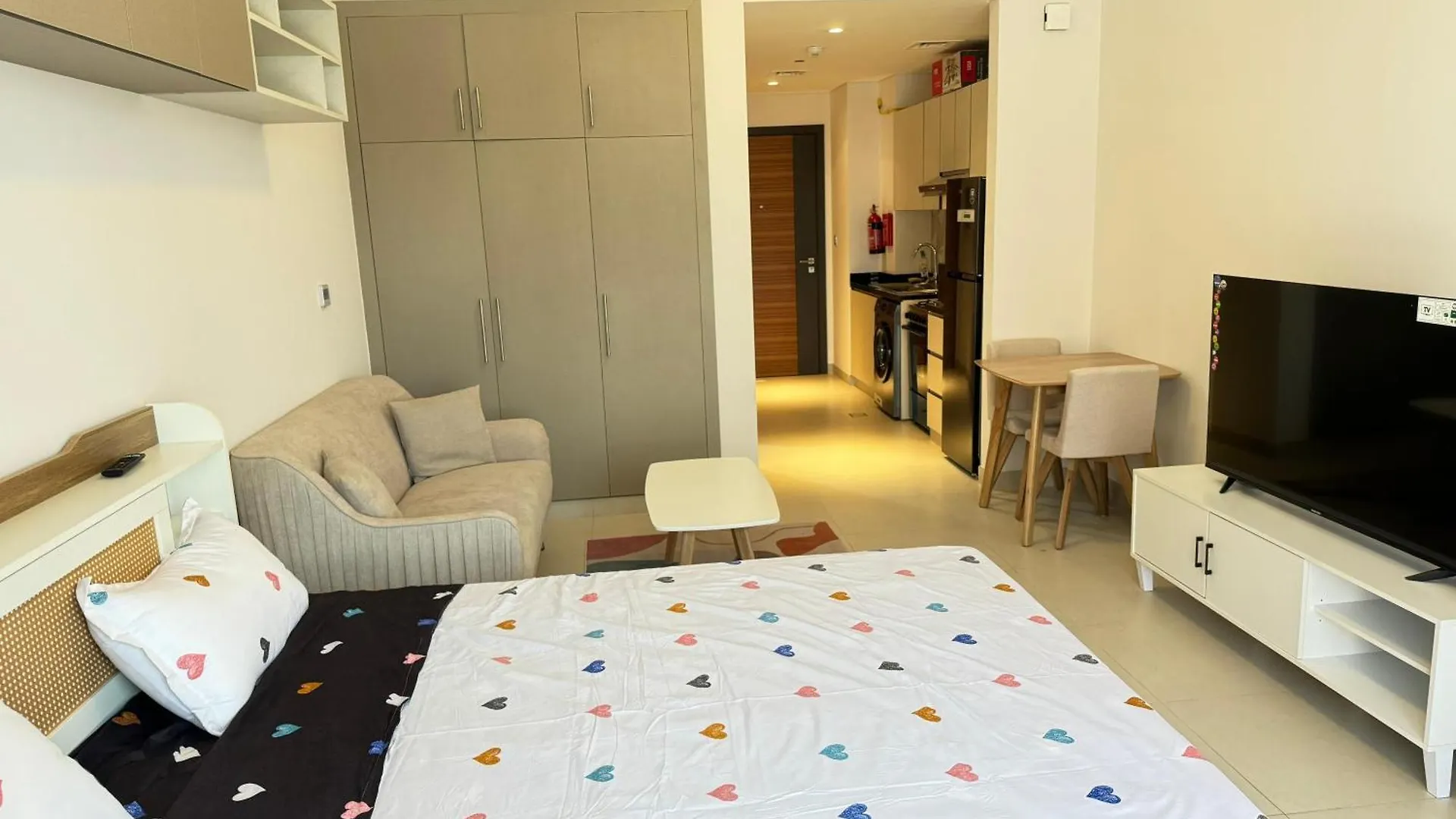 Spacious Studio With Burj Khalifa Views Dubai Vereinigte Arabische Emirate