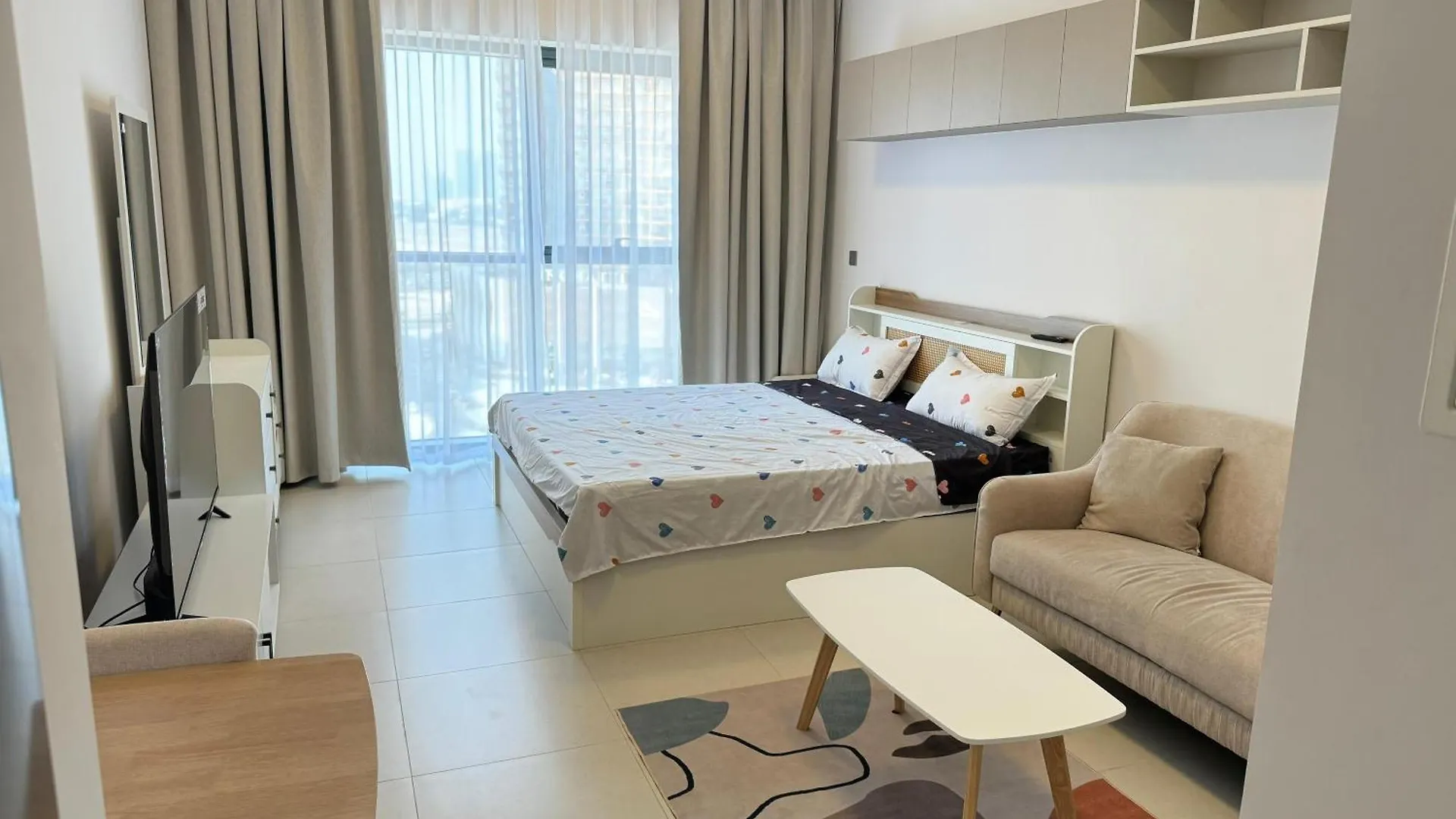 Apartment Spacious Studio With Burj Khalifa Views Dubai